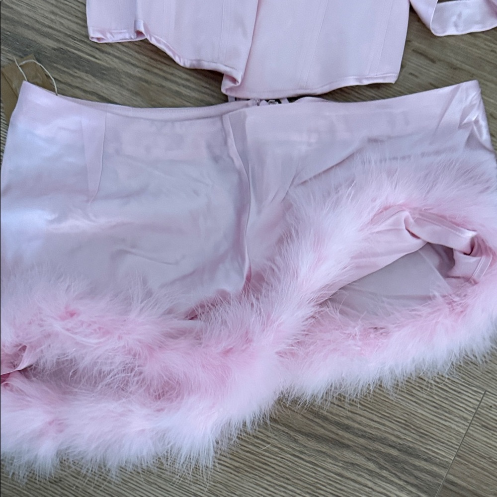 SKIMS Pink Satin Marabou Trim Bustier Set - Picture 7 of 8